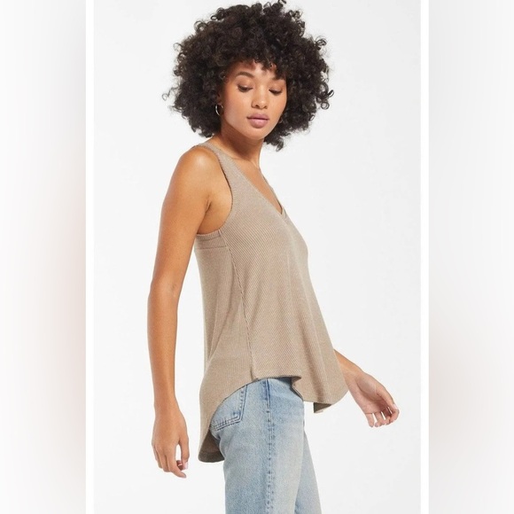 Z Supply Rib Hacci Vagabond V-Neck Tank - - Picture 6 of 7